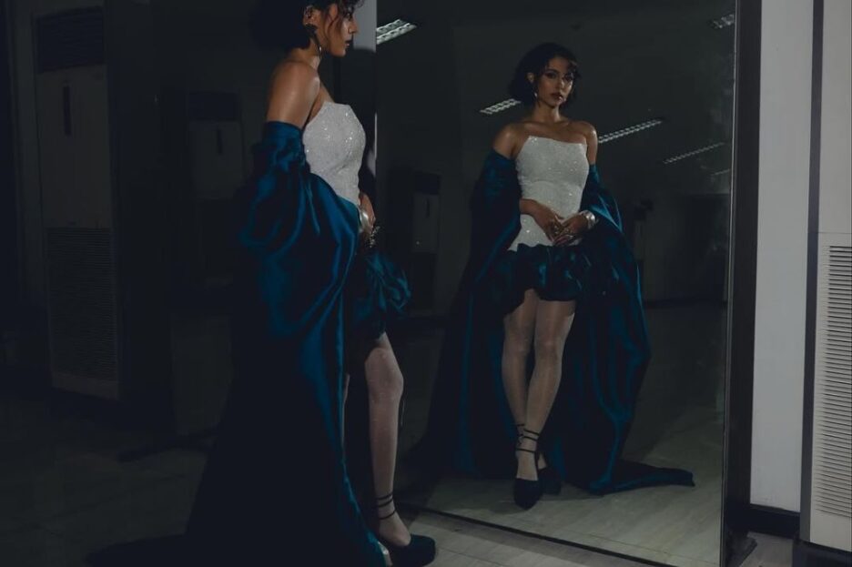 Raisa Marie bergaya glamor elegan