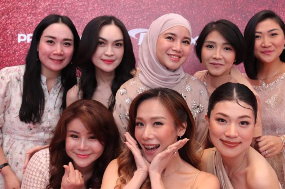 AGELESS GLOW: Modern Solutions for Timeless Aging