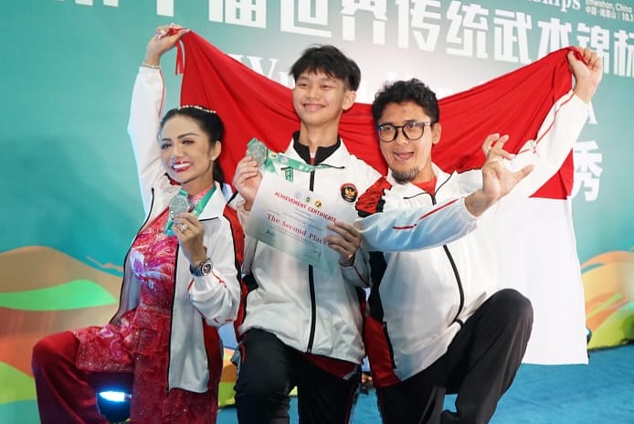 Kris Dayanti meraih Medali Perak dalam ajang 10th World Kungfu Championships 2025 yang digelar di Tiongkok, 14-20 Oktober.