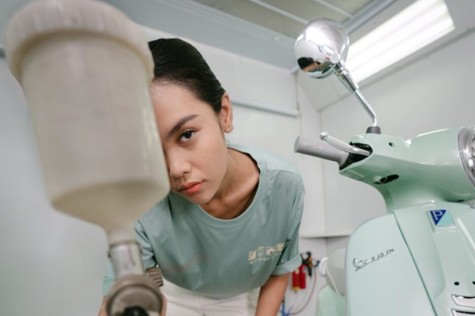 Dealer Equipment Collections dari Vespa