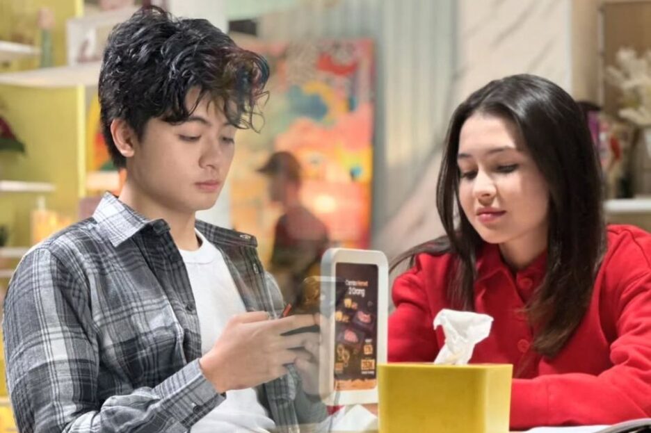 Sandrinna Michelle dan Rayensyah Rassya alias Rassya Hidayah