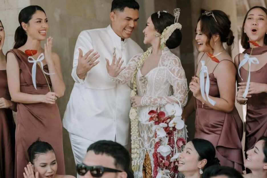 Pernikahan Gabriella Larasati dan Hilman digelar mewah di Bali