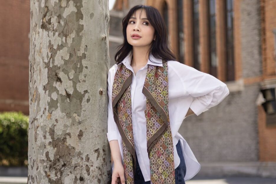 Buttonscarves x Nagita Slavina