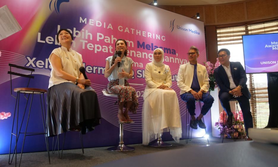 Xela Rederm, Skin Booster yang mengombinasikan Hyaluronic Acid dan Succinic Acid untuk membantu memudarkan hiperpigmentasi sekaligus memperbaiki hidrasi dan kualitas kulit.