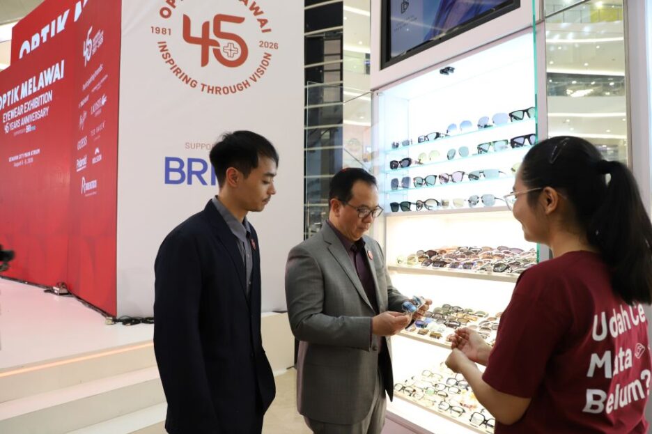 Optik Melawai menghadirkan Eyewear Exhibition yang akan berlangsung pada 6–9 Agustus 2026 di Main Atrium Senayan City, Jakarta